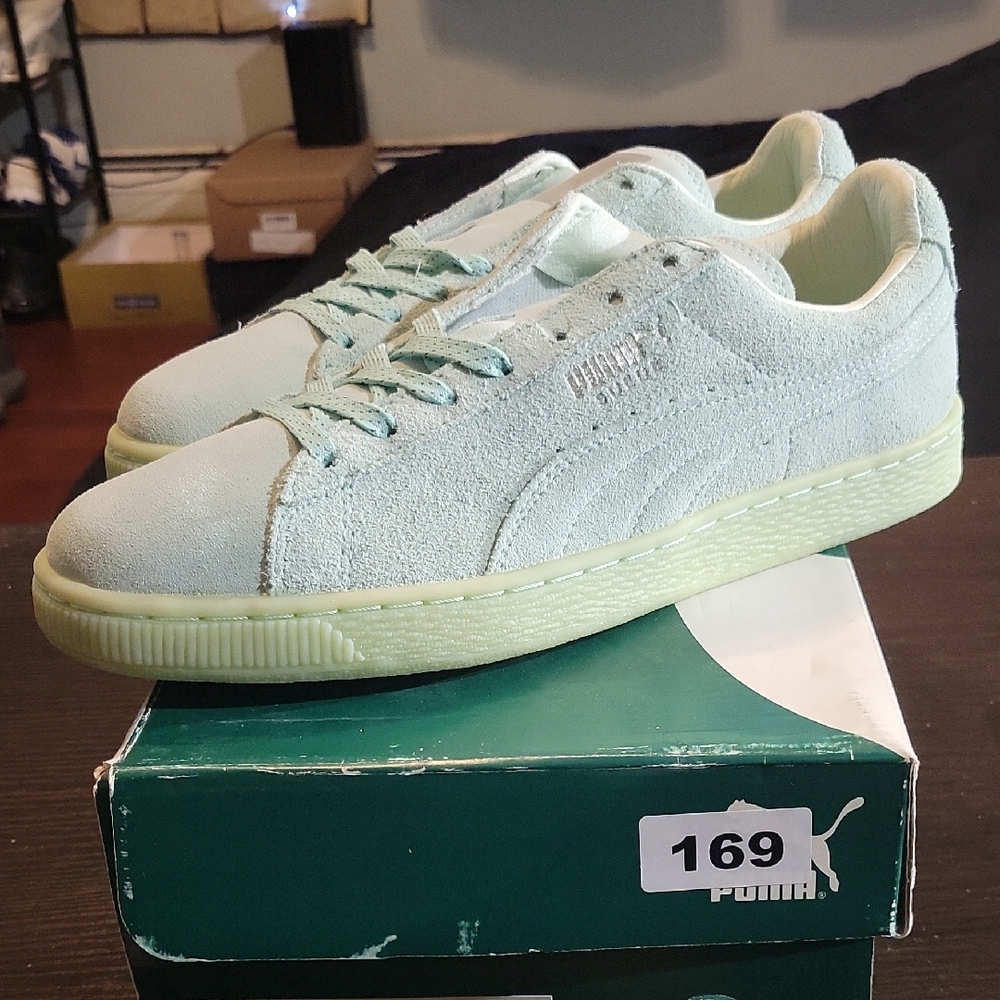 Puma Suede Classic Mono "Peppermint Green" (2018) W10/M8.5 NEW W/OG BOX - Picture 2 of 11